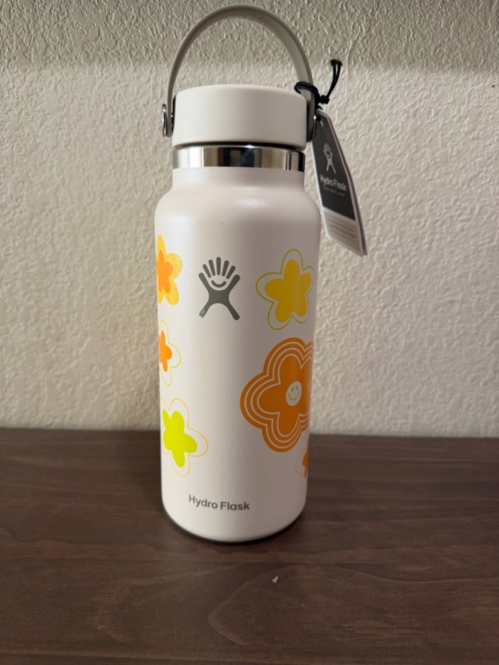 32oz Hydro Flask White Bottle with Orange & Yellow Floral Design